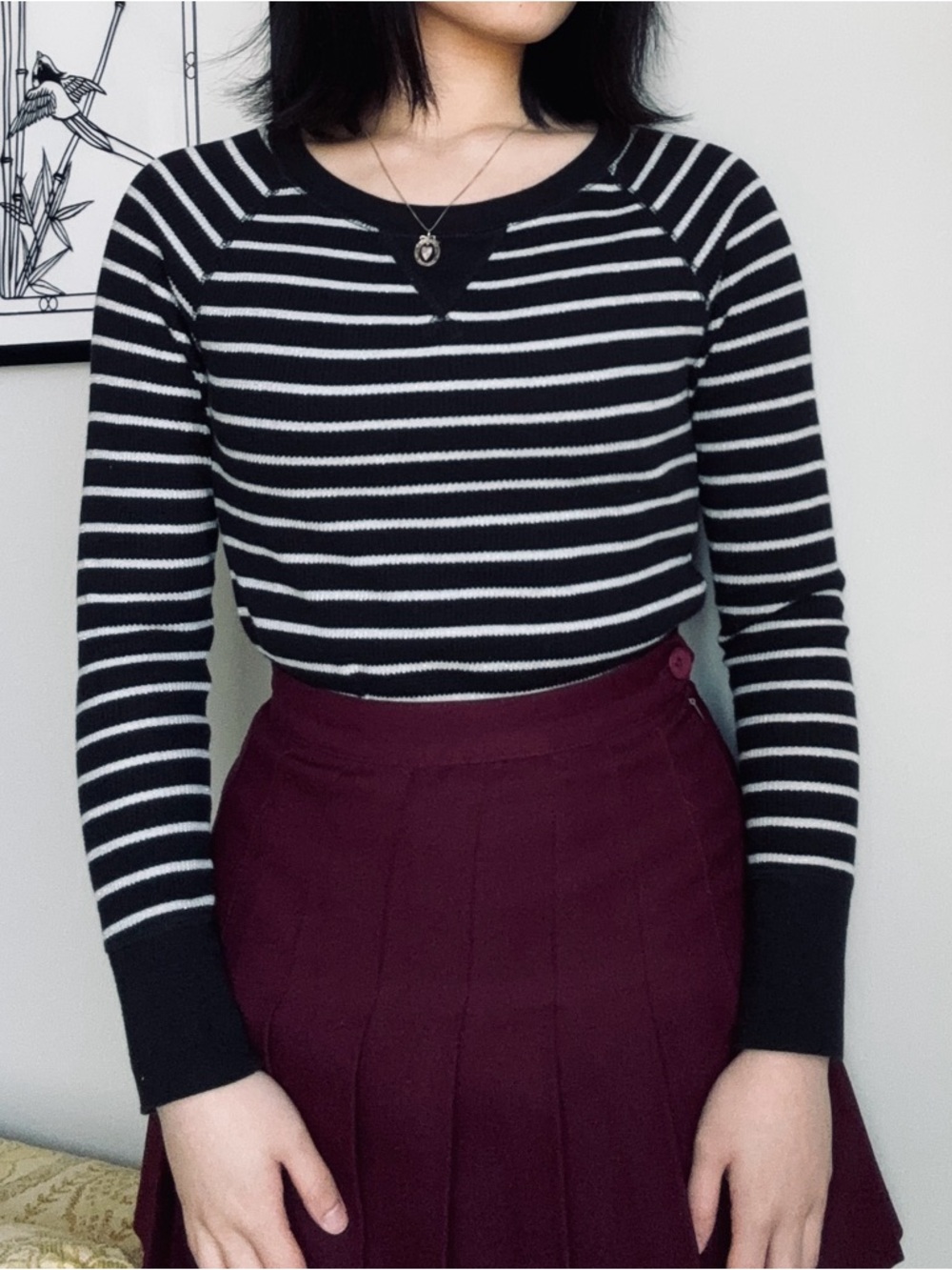 Y2K Faded Glory Bella Swan Raglan Long Sleeve Black and Silver Top